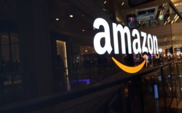 Amazon-black-760x400 Amazon-black-760x400