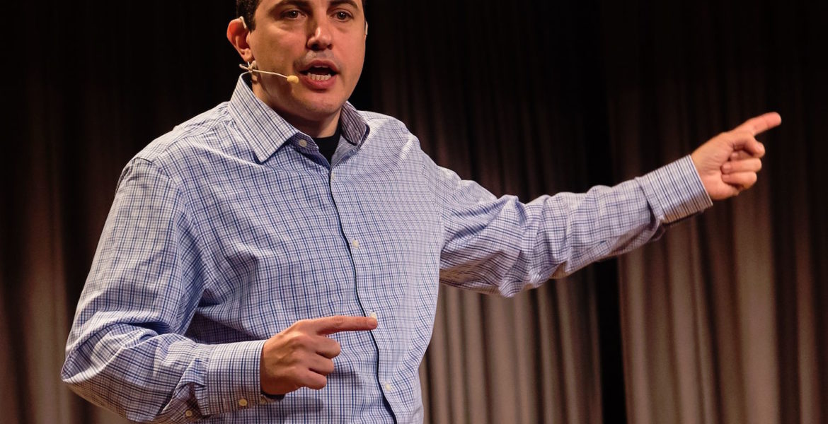 Andreas_M_Antonopoulos_in_Zurich_2016-wiki (1) Andreas_M_Antonopoulos_in_Zurich_2016-wiki (1)