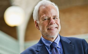 Mr. Barry Eichengreen Mr. Barry Eichengreen