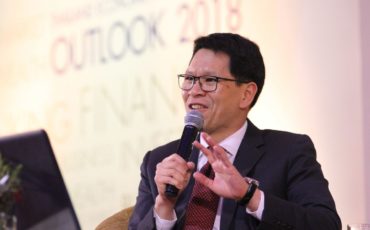 58573b1e5369088040f8f5ba729d29f0 Veerathai Santiprabhob