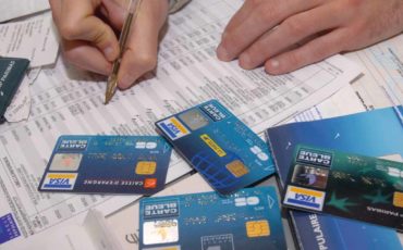 Les-commissions-bancaires Les-commissions-bancaires