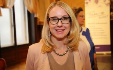 2015_Margarete_Schramböck_(16964730760) 2015_Margarete_Schramböck_(16964730760)